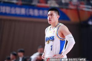 要续约谁？北京男篮有6人合同今夏到期 方硕、陈盈骏、张才仁在列
