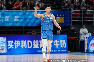 直播吧：方硕合同到期去留待定 需与首钢沟通后再做决定